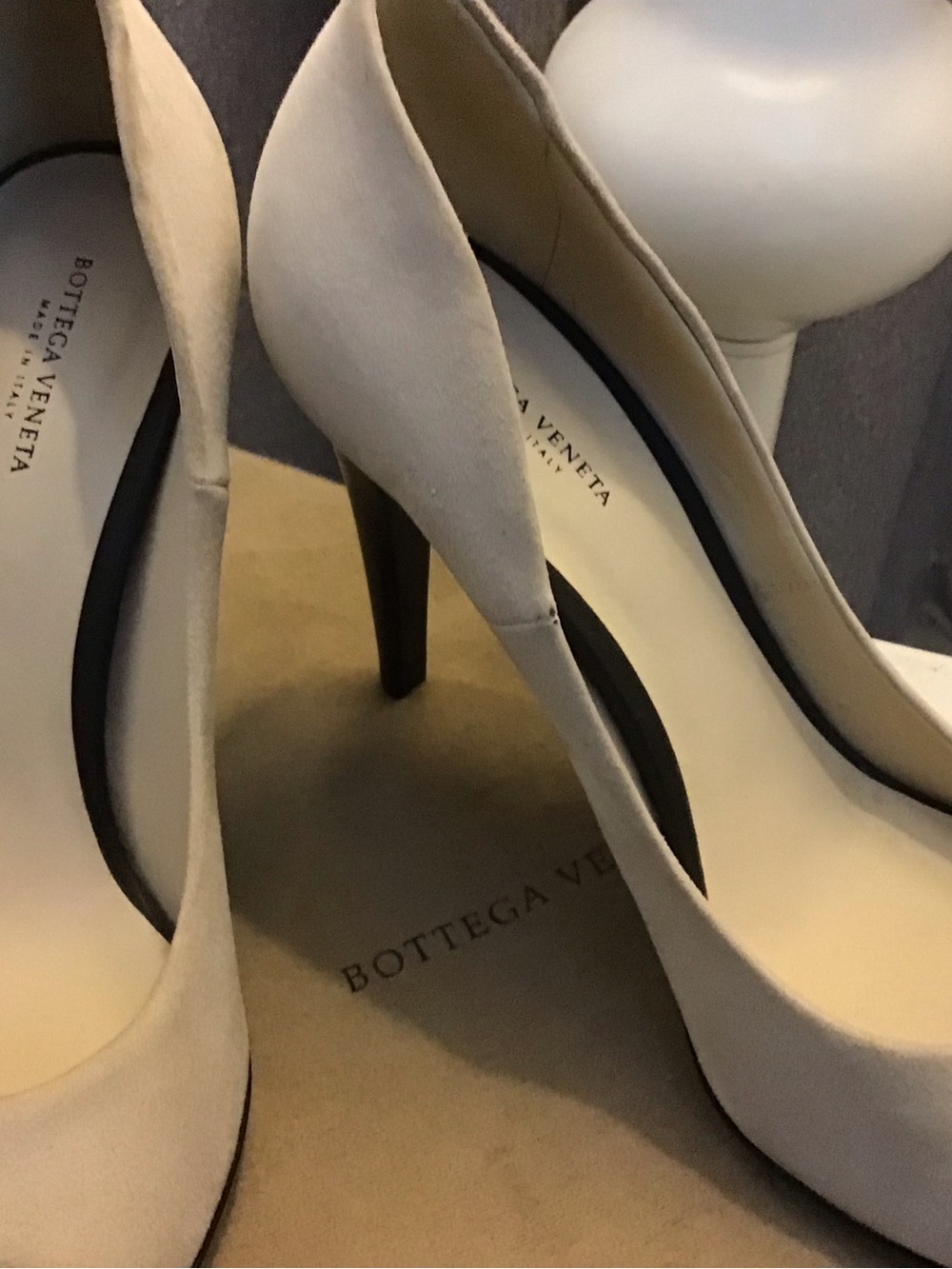 Bottega Veneta Cream Peep-Toe High Heels - Picture 3 of 9
